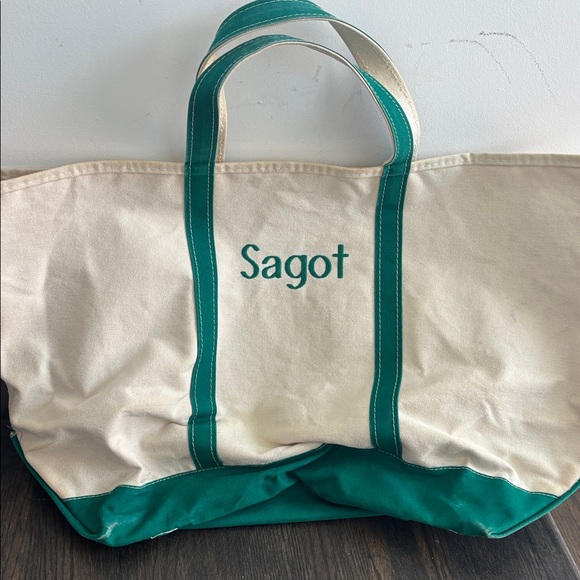 L.L. Bean Handbags - Vintage ‘80s LL Bean Boat & Tote, large, dark green “Sagot”, short handles